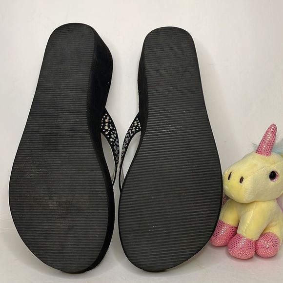 WEDGE FLIP FLOPS BY MONTEGO BAY - Picture 6 of 7